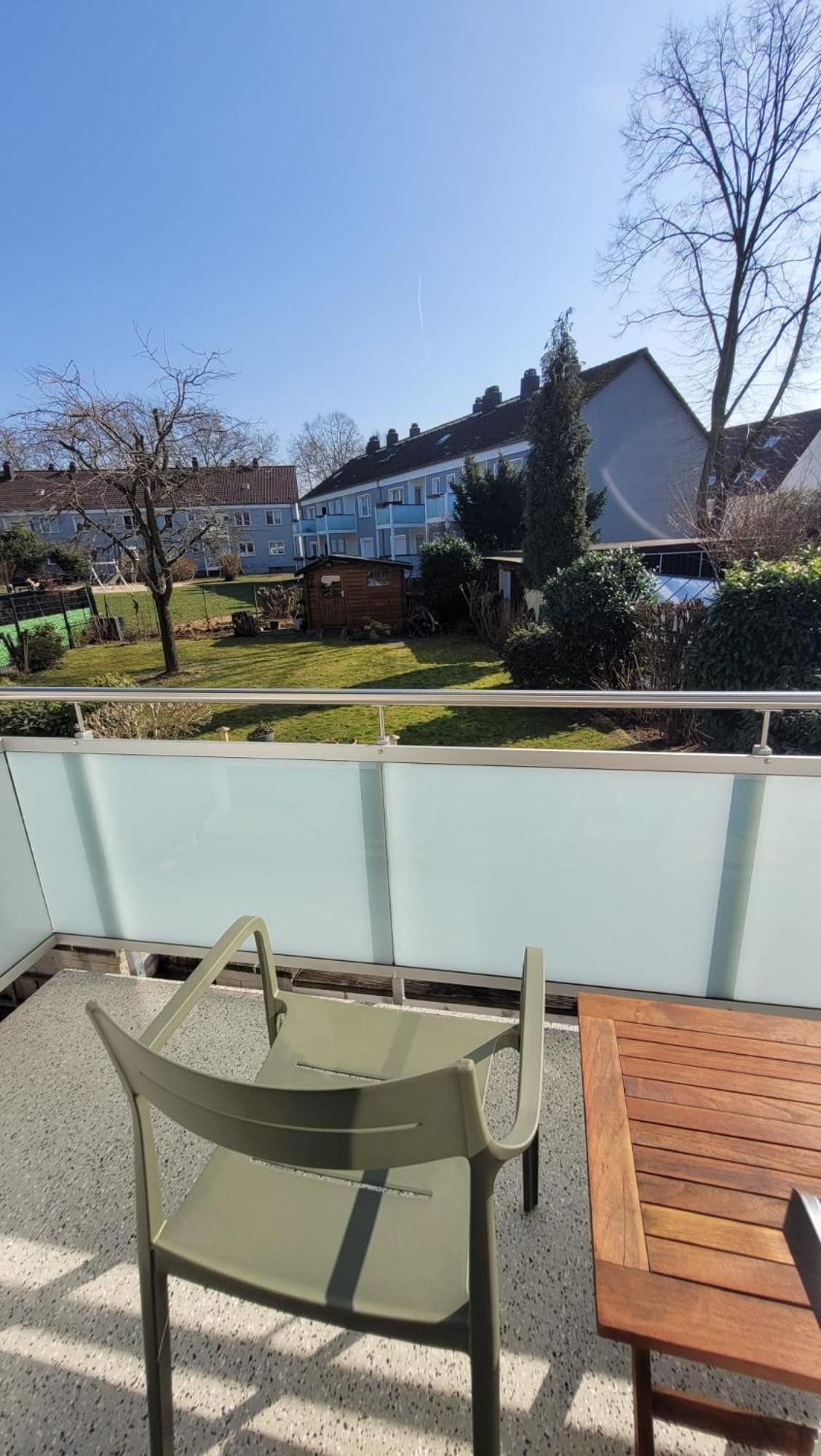 Ruhig Gelegene 2-Zi Fewo, Wallbox, Balkon Essen Exterior foto